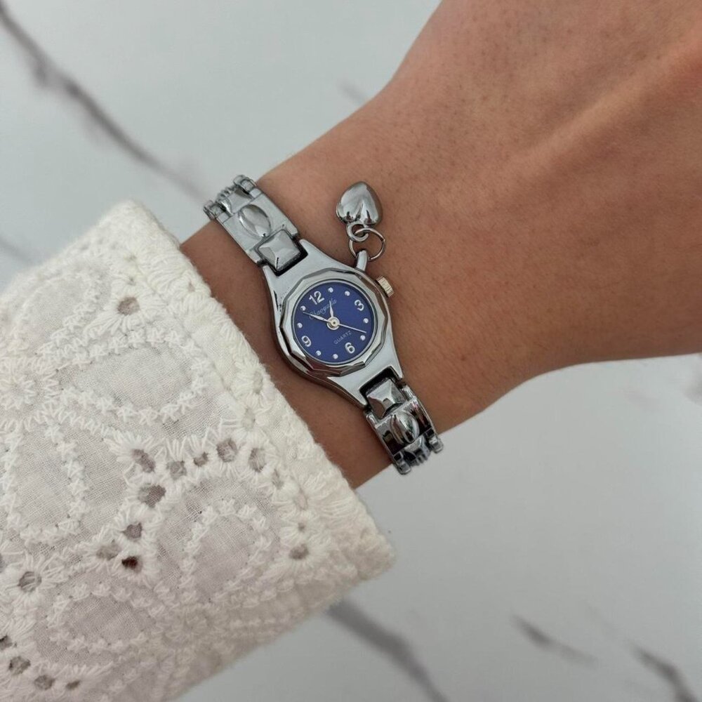 Sku:0413 cute silver pink‎ mini watch bracelet with heart + in a gift box - Picture 8 of 8